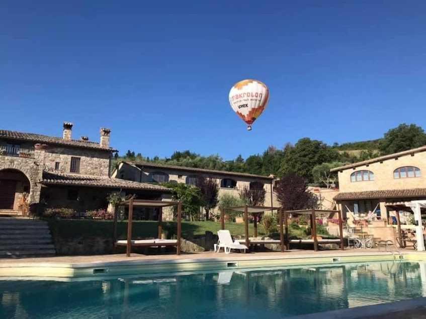 Aparthotel Residenza Collefiorito Todi Pokoj fotografie